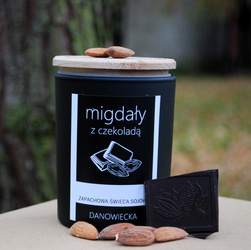Zapachowa Świeca Sojowa: MIGDAŁY Z CZEKOLADĄ