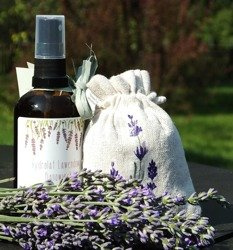 Hydrolat i woreczek lawendowy